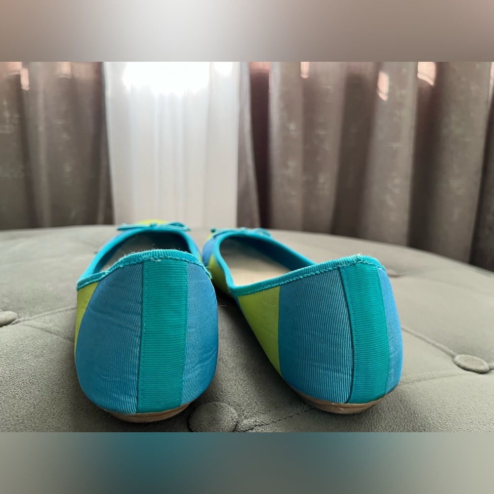 Coach and Four Green & Blue Lindsay Flats Size 9.5 - Picture 5 of 6